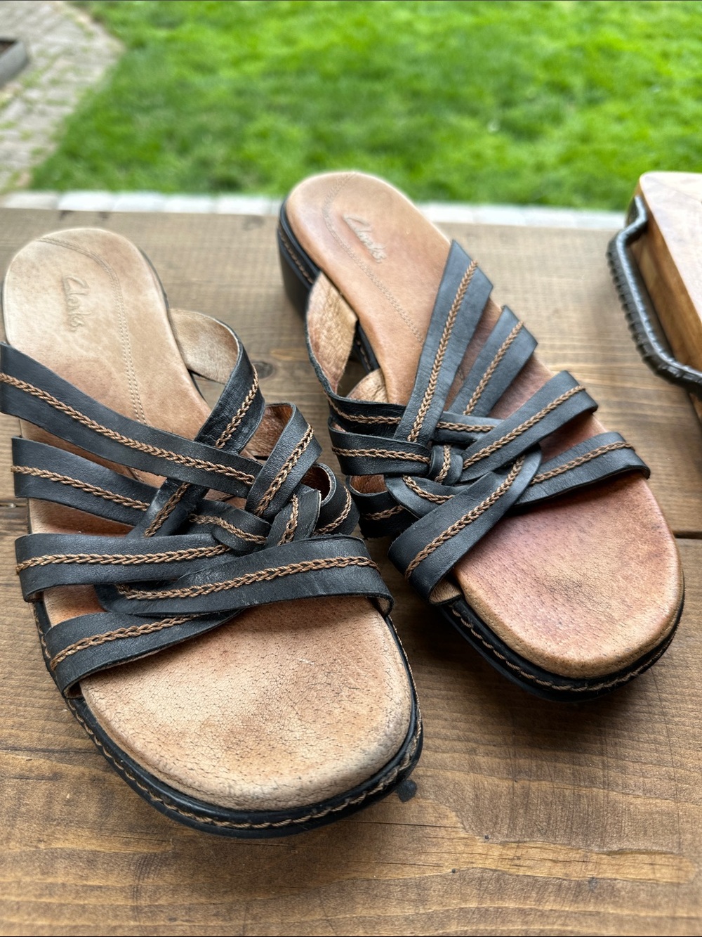 Clarks Women’s Black Braided Strap Slide Sandals